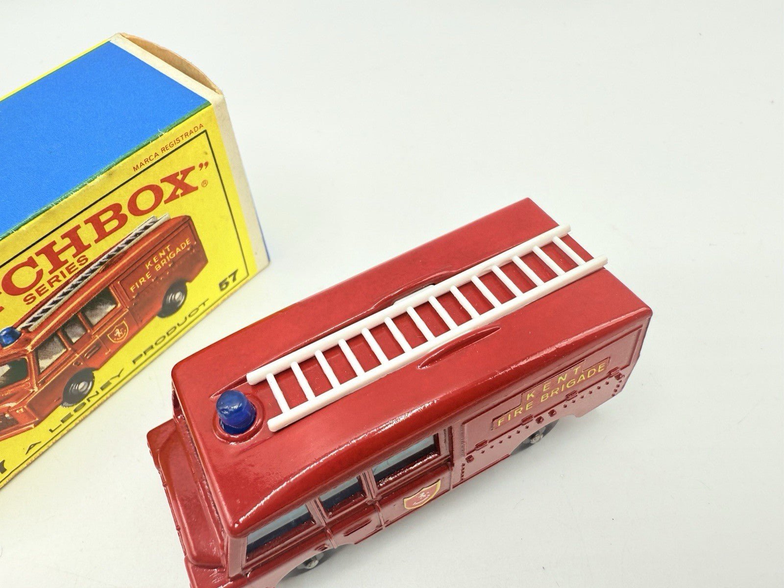 Matchbox Lesney 57c Land Rover Fire Truck - Magic Matchbox