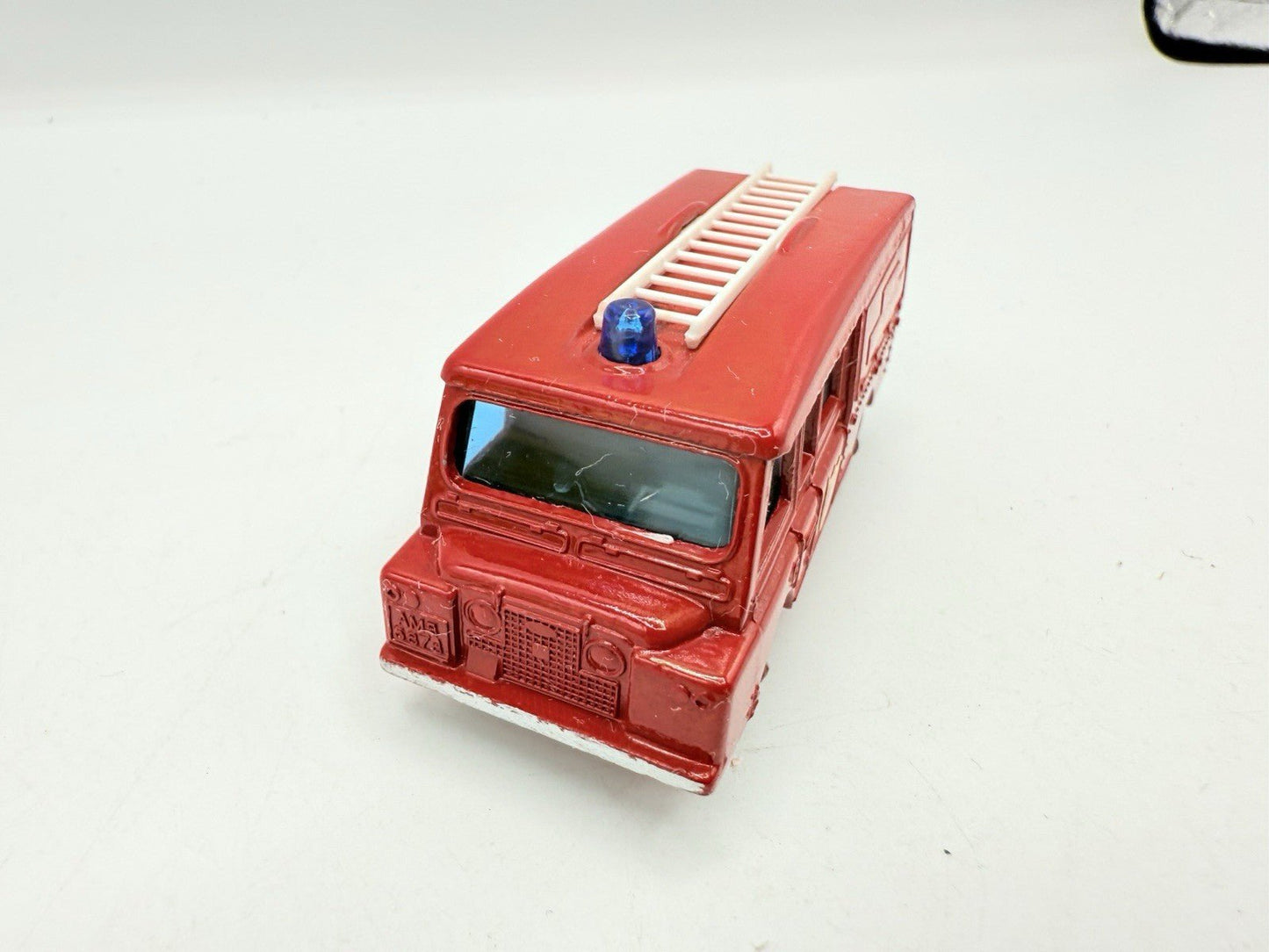 Matchbox Lesney 57c Land Rover Fire Truck - Magic Matchbox