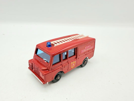 Matchbox Lesney 57c Land Rover Fire Truck - Magic Matchbox