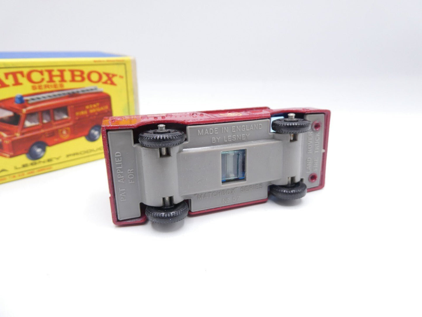 Matchbox Lesney 57c Land Rover Fire Truck BPW - Magic Matchbox