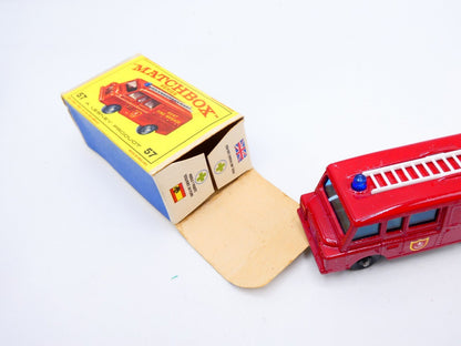 Matchbox Lesney 57c Land Rover Fire Truck BPW - Magic Matchbox