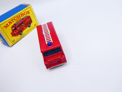 Matchbox Lesney 57c Land Rover Fire Truck BPW - Magic Matchbox