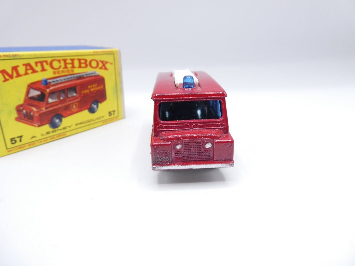 Matchbox Lesney 57c Land Rover Fire Truck BPW - Magic Matchbox
