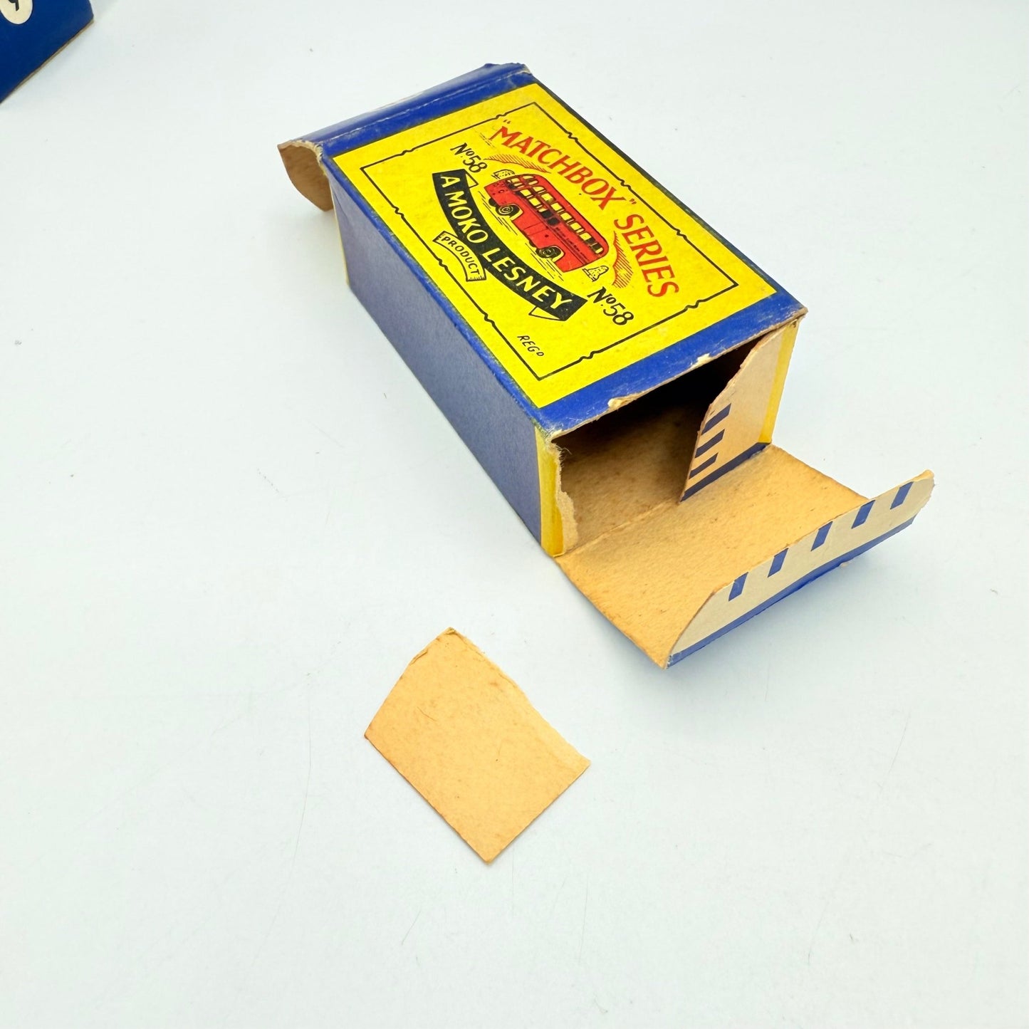 Matchbox Lesney 58a AEC BEA Coach GPW - Magic Matchbox