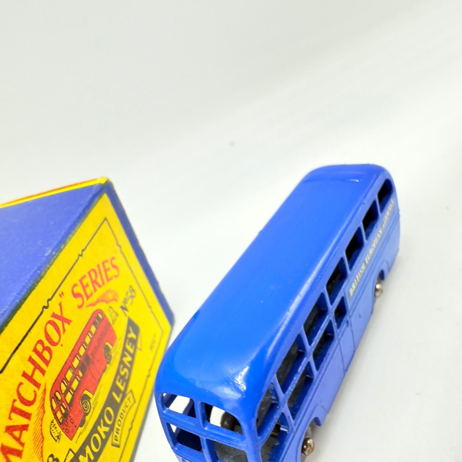 Matchbox Lesney 58a AEC BEA Coach GPW - Magic Matchbox