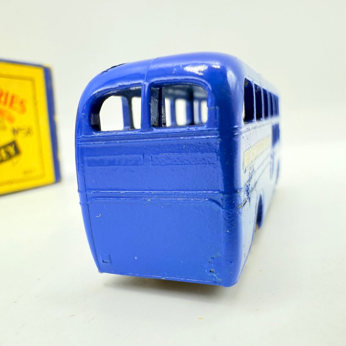 Matchbox Lesney 58a AEC BEA Coach GPW - Magic Matchbox