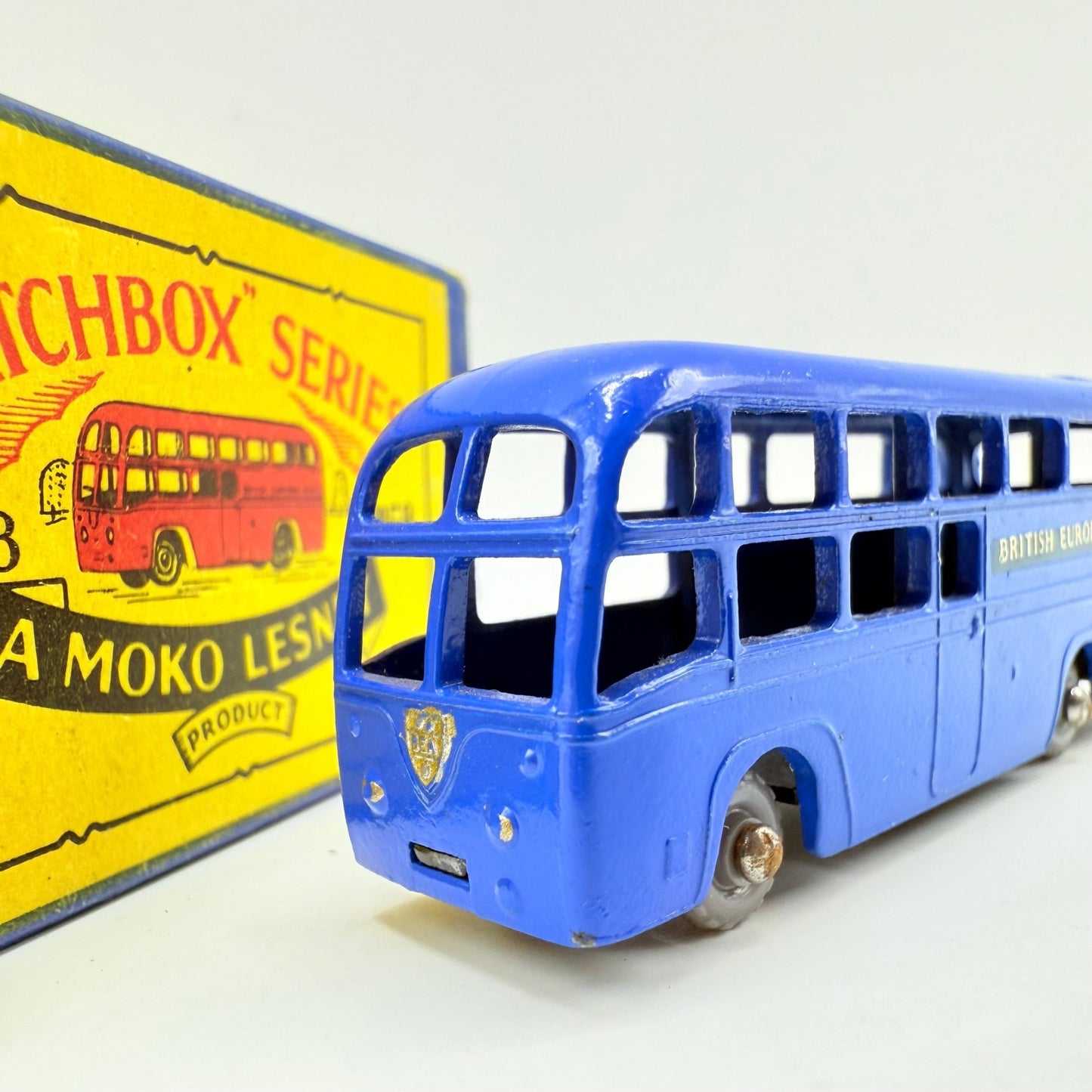 Matchbox Lesney 58a AEC BEA Coach GPW - Magic Matchbox