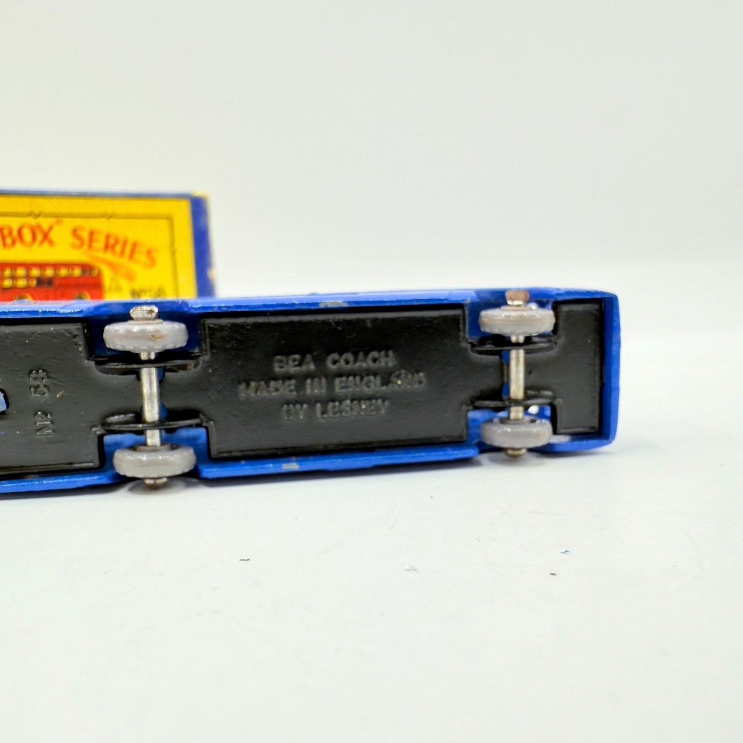 Matchbox Lesney 58a AEC BEA Coach GPW - Magic Matchbox