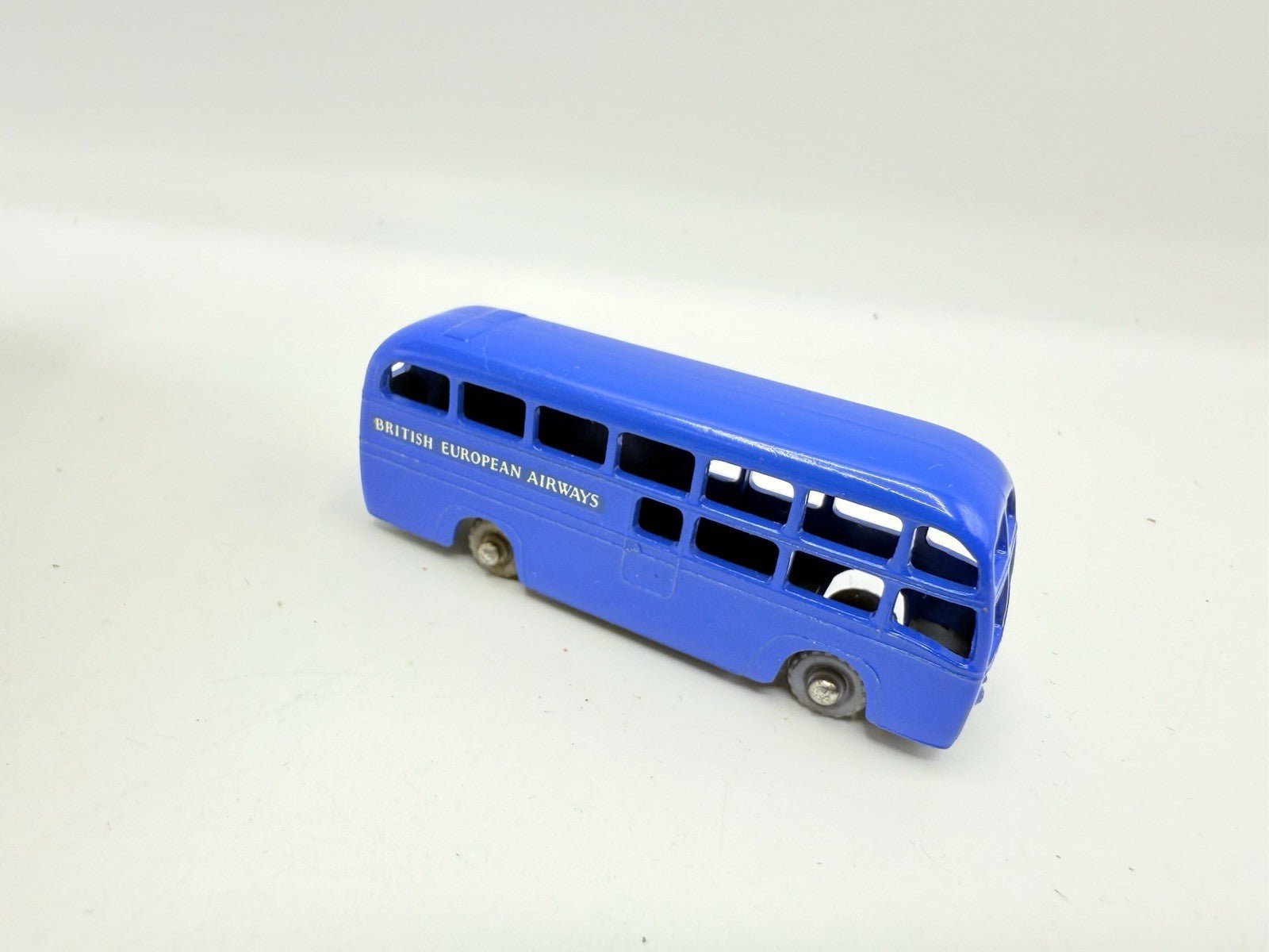 Matchbox Lesney 58a AEC BEA Coach GPW Near Mint Unboxed Model - Magic Matchbox