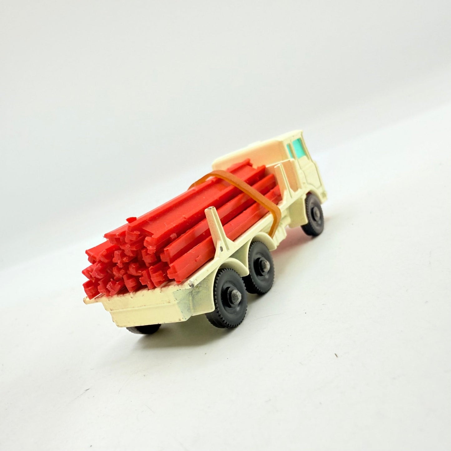 Matchbox Lesney 58c DAF Girder Truck With Girders - Magic Matchbox