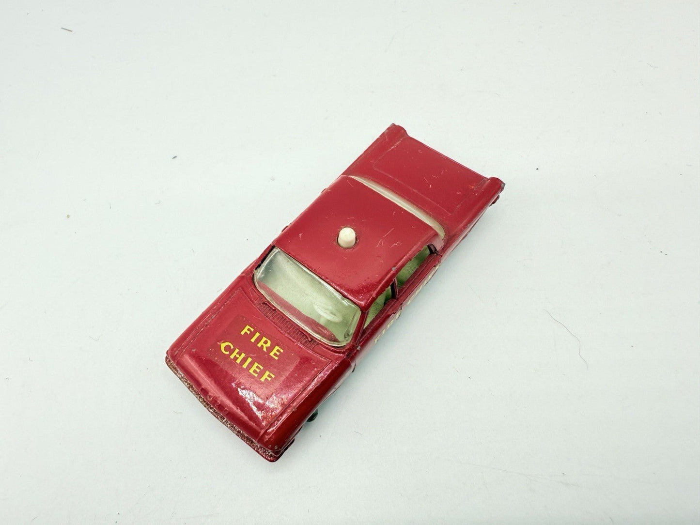 Matchbox Lesney 59b Ford Fairlane Fire Chief's Car - BPW - Magic Matchbox