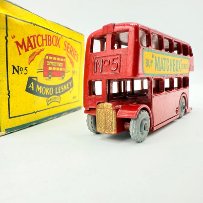 Matchbox Lesney 5b London Bus GPW - Magic Matchbox
