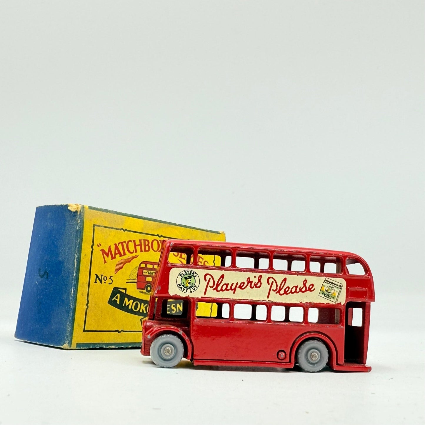 Matchbox Lesney 5b London Bus “Players Please” GPW - Magic Matchbox