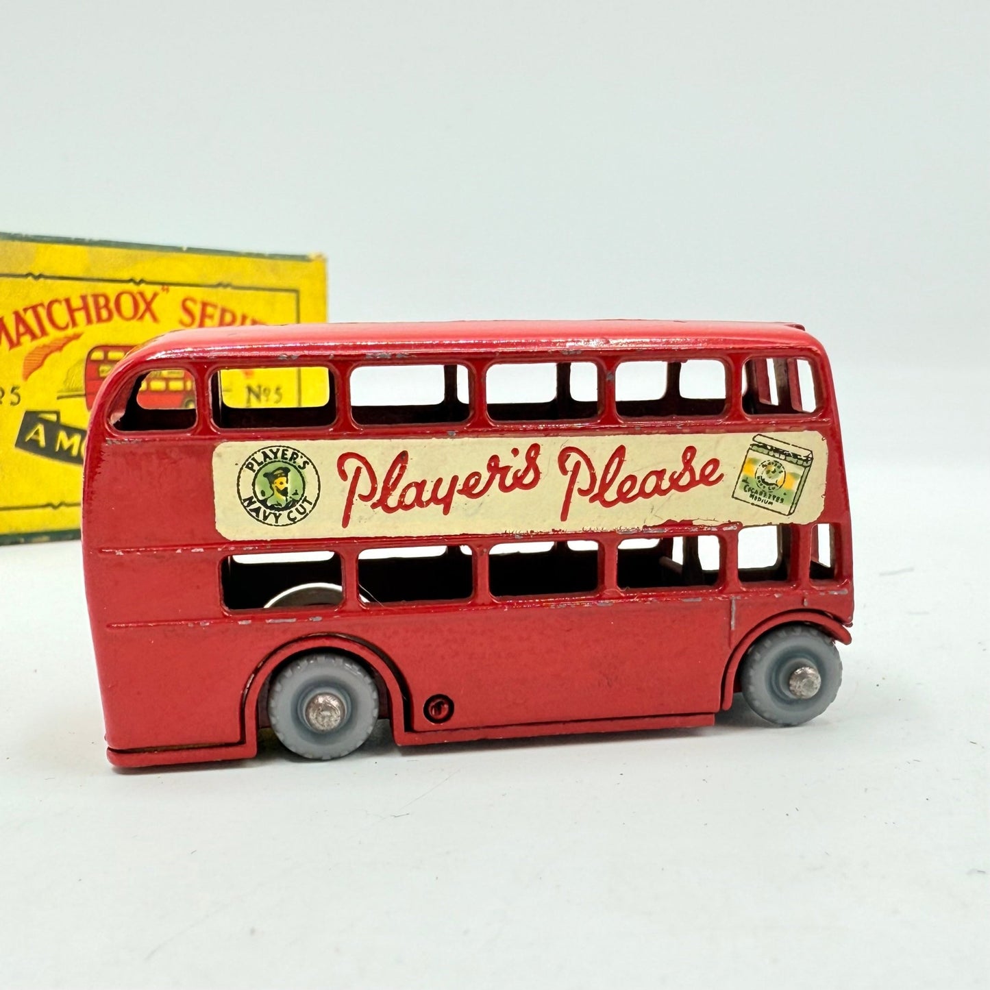 Matchbox Lesney 5b London Bus “Players Please” GPW - Magic Matchbox