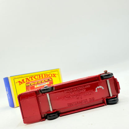 Matchbox Lesney 5d Routemaster Bus - Magic Matchbox