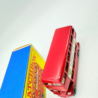 Matchbox Lesney 5d Routemaster Bus - Magic Matchbox