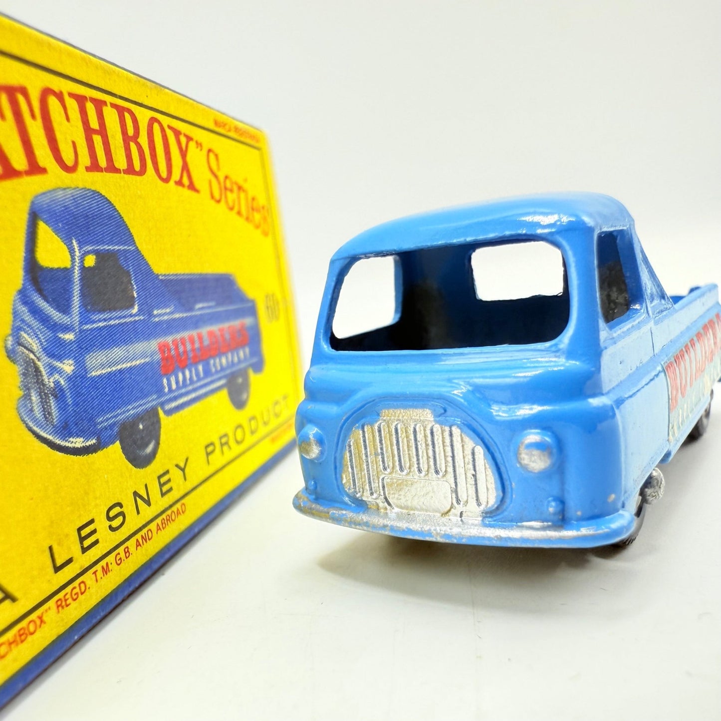 Matchbox Lesney 60a Morris J2 Pick - up BPW with rear window - Magic Matchbox