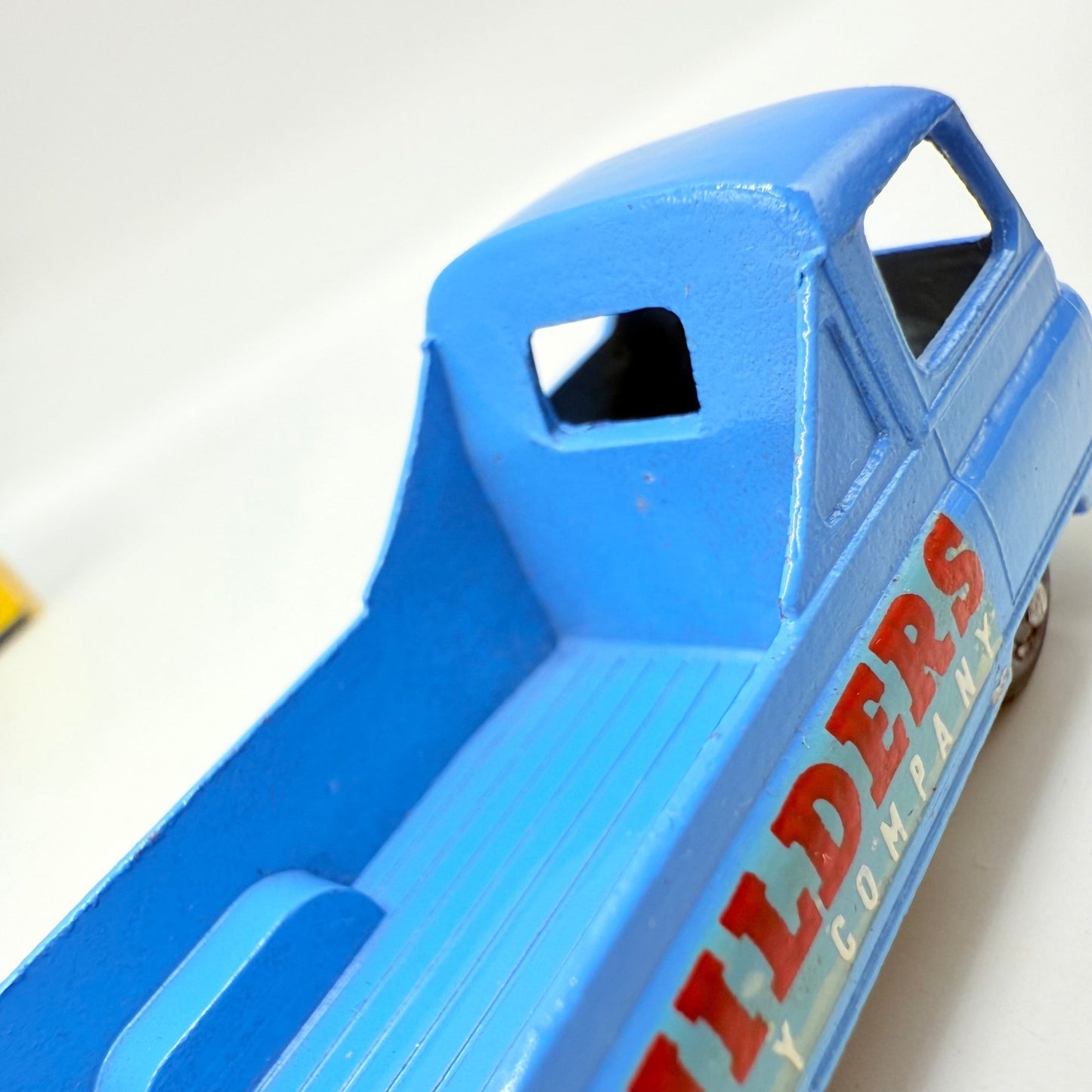 Matchbox Lesney 60a Morris J2 Pick - up BPW with rear window - Magic Matchbox