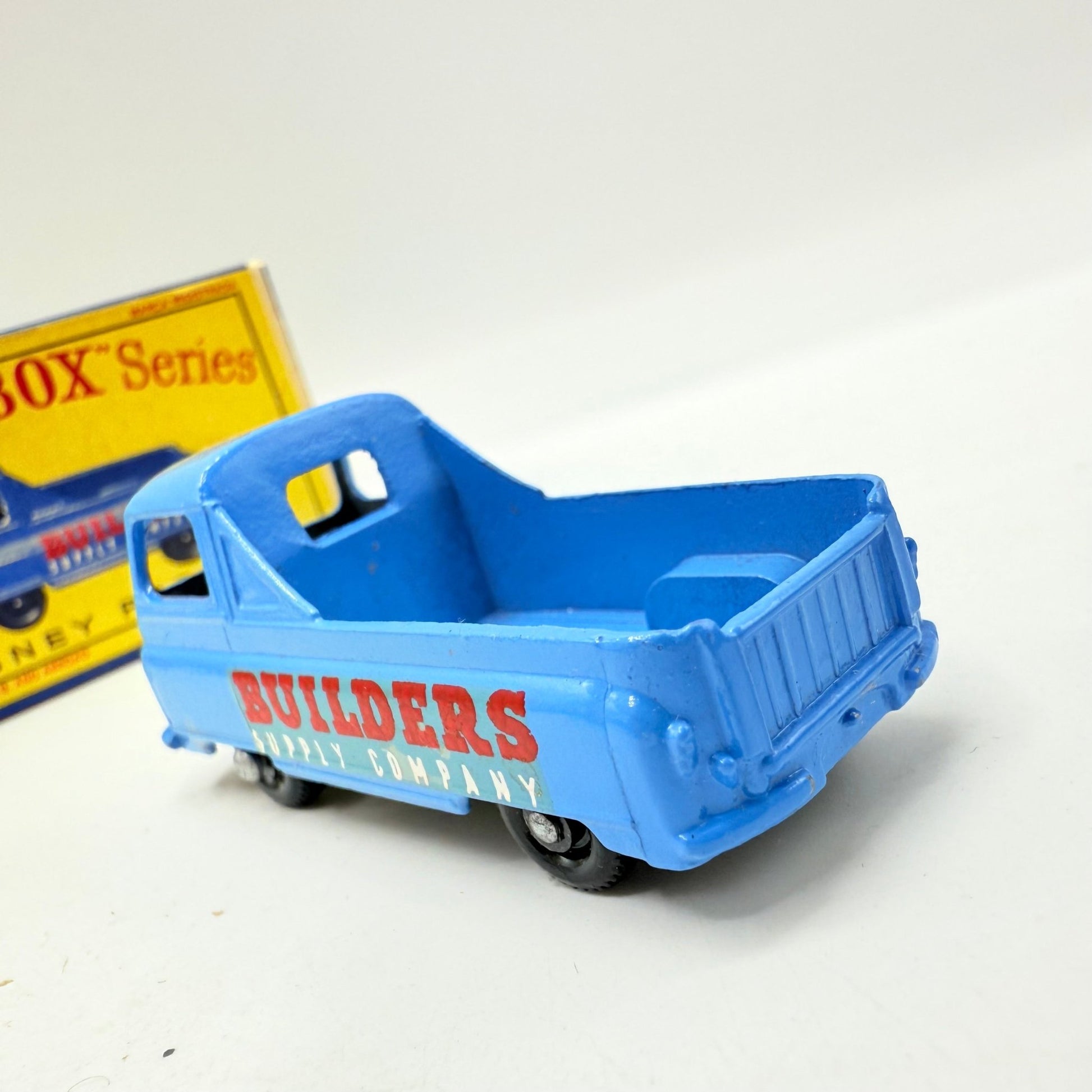 Matchbox Lesney 60a Morris J2 Pick - up BPW with rear window - Magic Matchbox