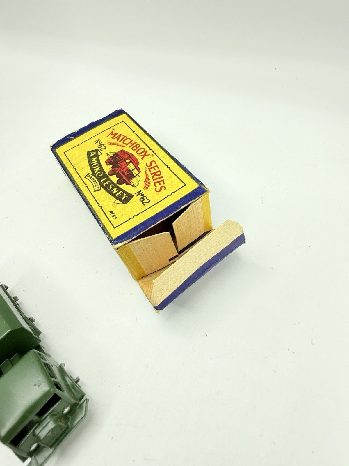 Matchbox Lesney 62a AEC General Serice Lorry - Magic Matchbox