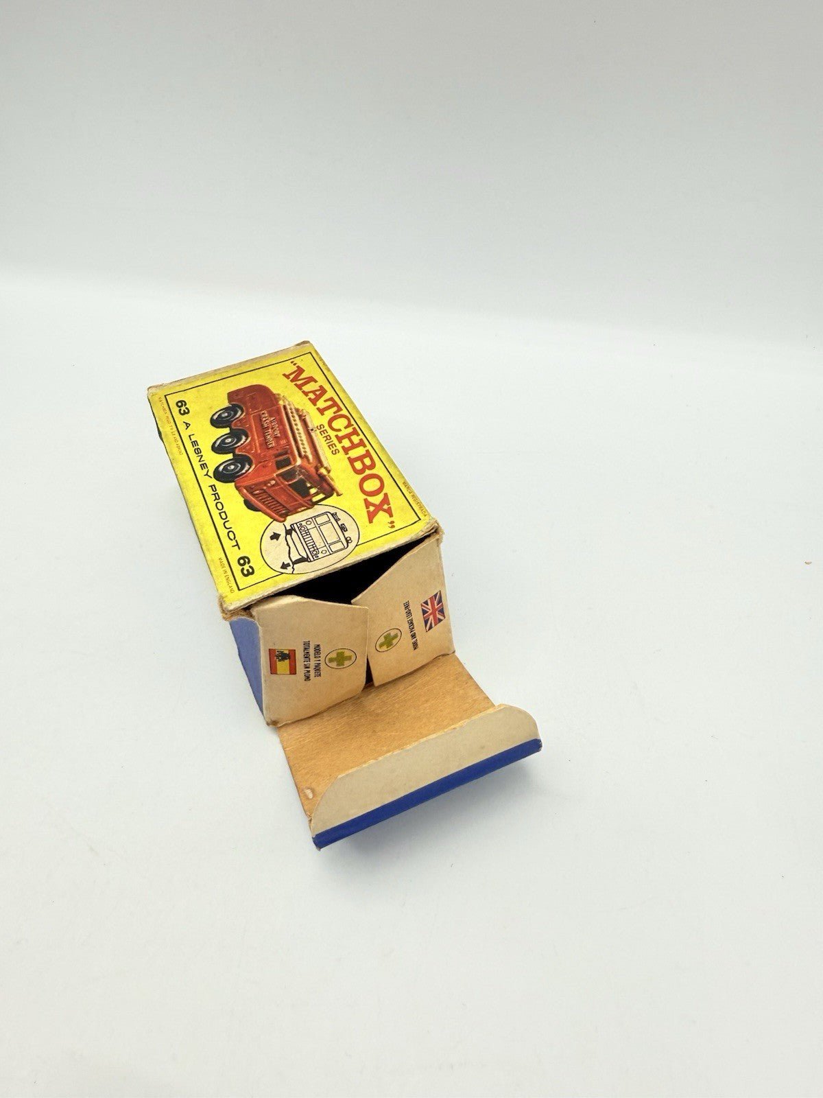 Matchbox Lesney 63b Alvis Foamite Crash Tender Boxed - Magic Matchbox