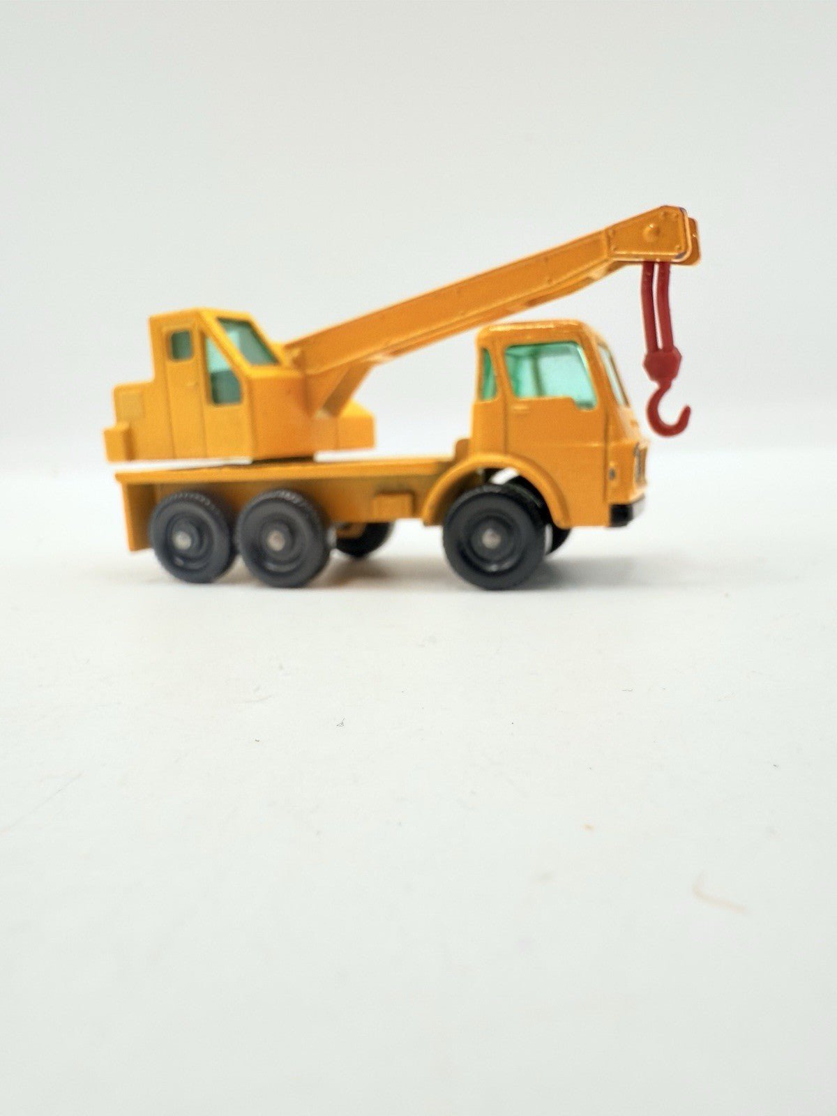 Matchbox Lesney 63c Dodge Crane Truck - Red Hook - Magic Matchbox