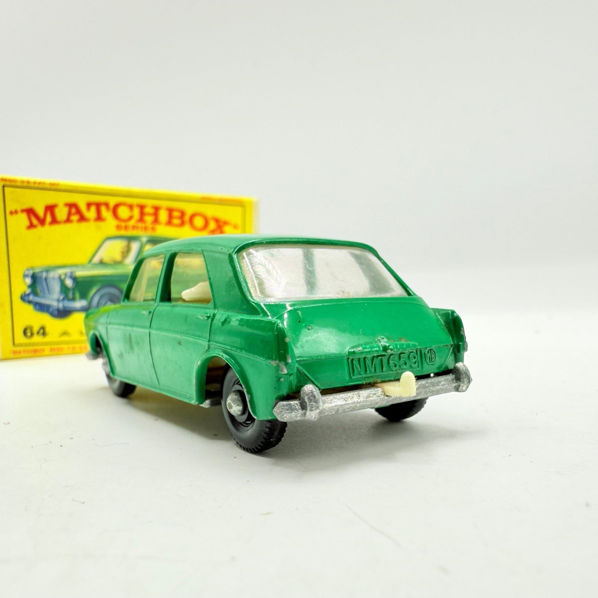 Matchbox Lesney 64b MG 1100 - Magic Matchbox