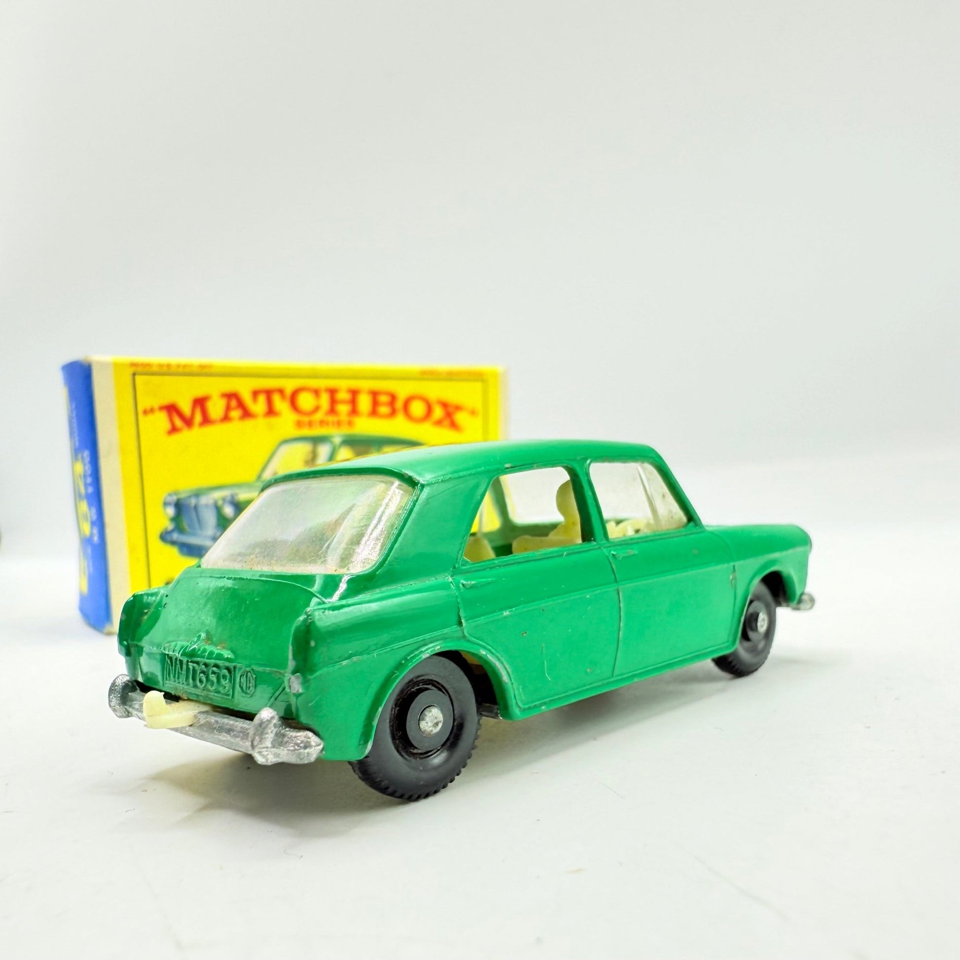Matchbox Lesney 64b MG 1100 - Magic Matchbox