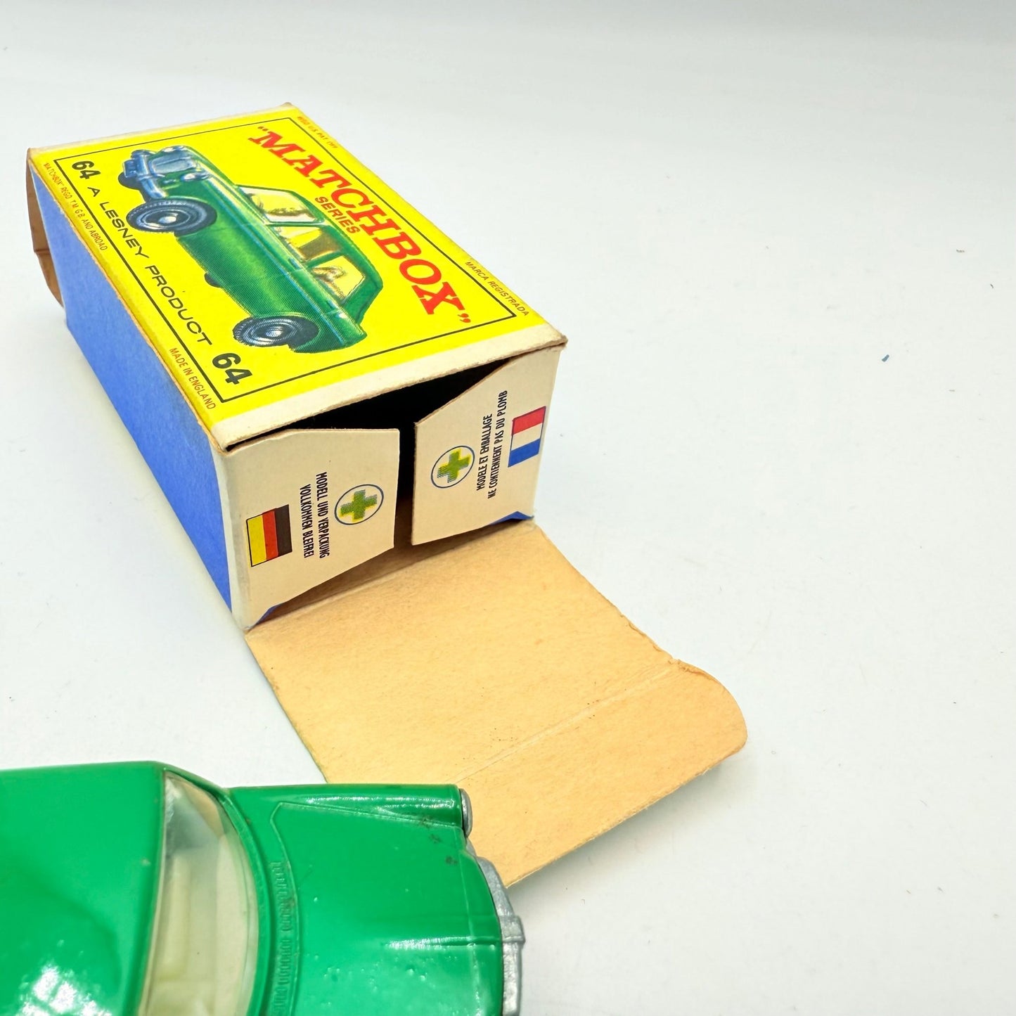 Matchbox Lesney 64b MG 1100 - Magic Matchbox