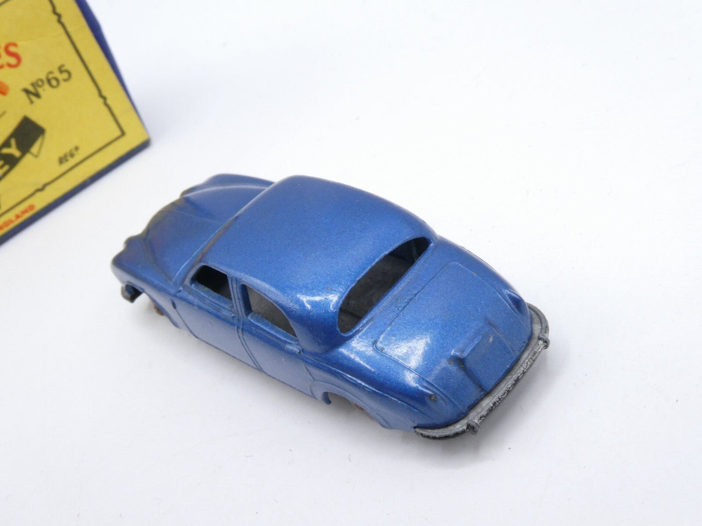 Matchbox Lesney 65a Jaguar 3.4 METALLIC BLUE - Magic Matchbox