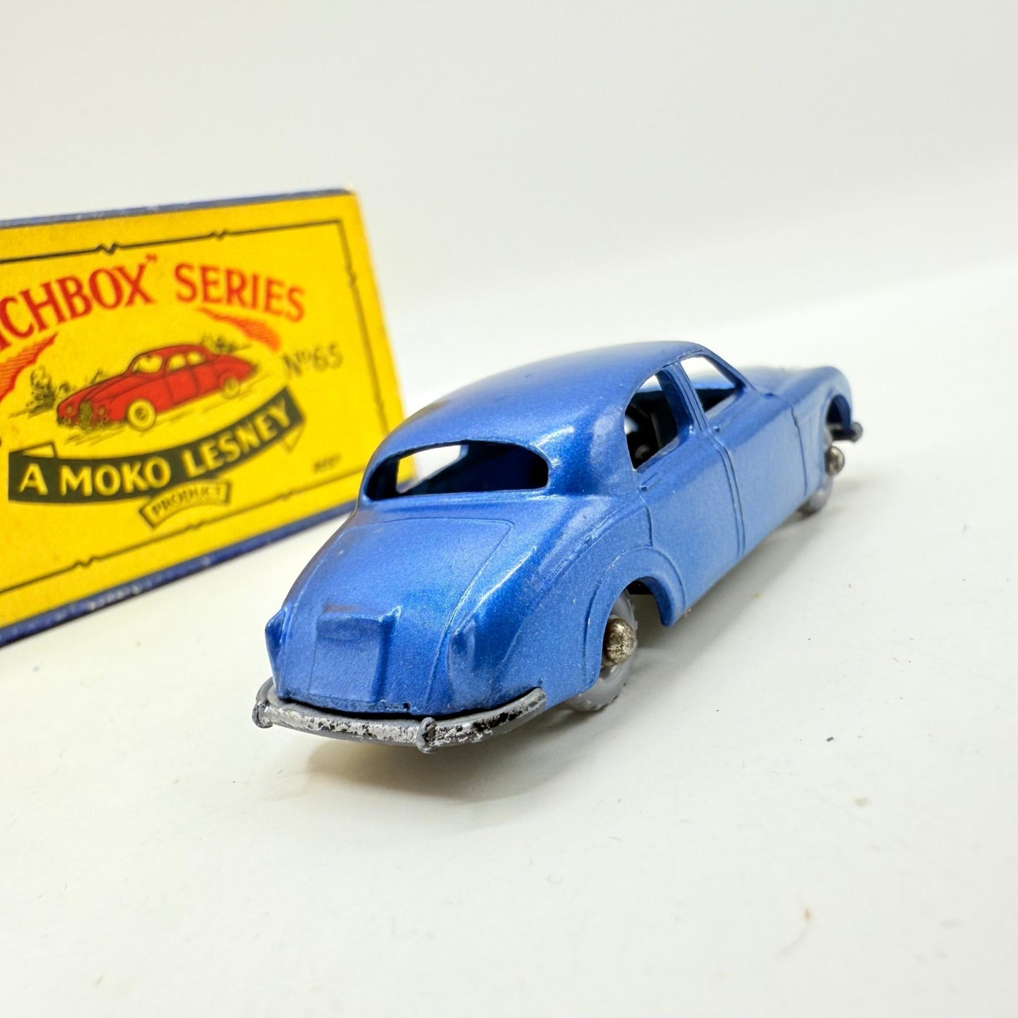 Matchbox Lesney 65a Jaguar 3.4 METALLIC BLUE - Magic Matchbox