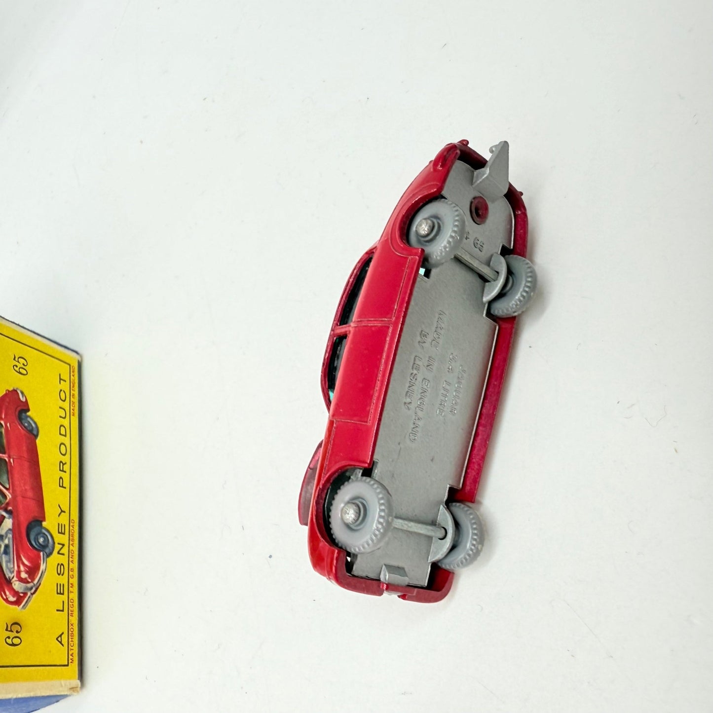 Matchbox Lesney 65b Jaguar 3.8 Litre Saloon GPW - Magic Matchbox