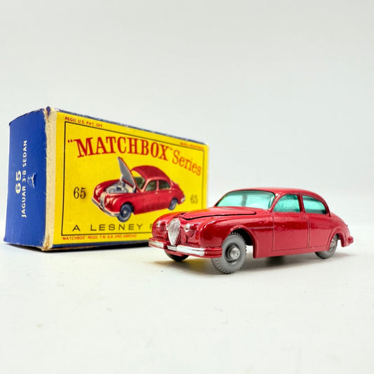 Matchbox Lesney 65b Jaguar 3.8 Litre Saloon GPW - Magic Matchbox