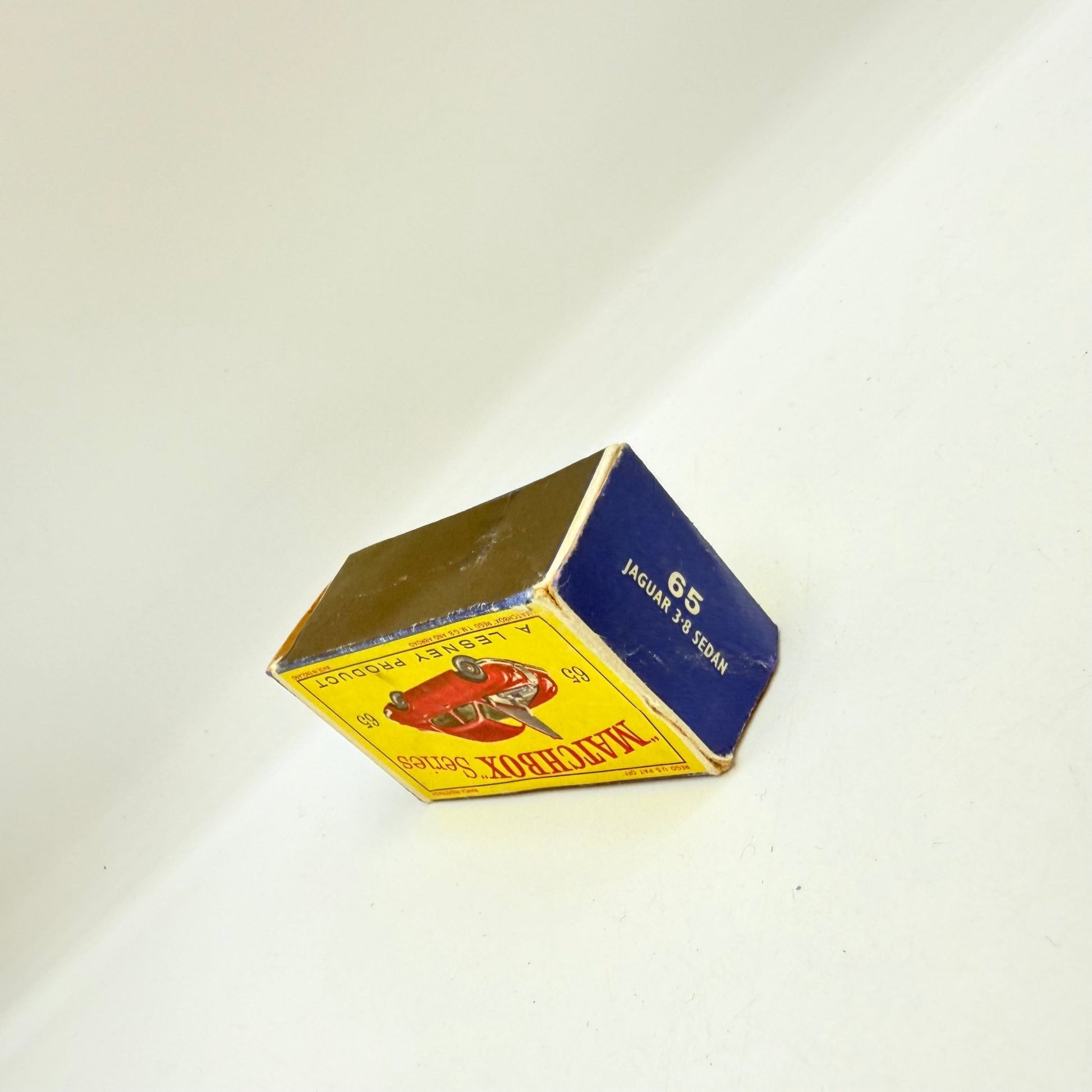Matchbox Lesney 65b Jaguar 3.8 Litre Saloon GPW - Magic Matchbox