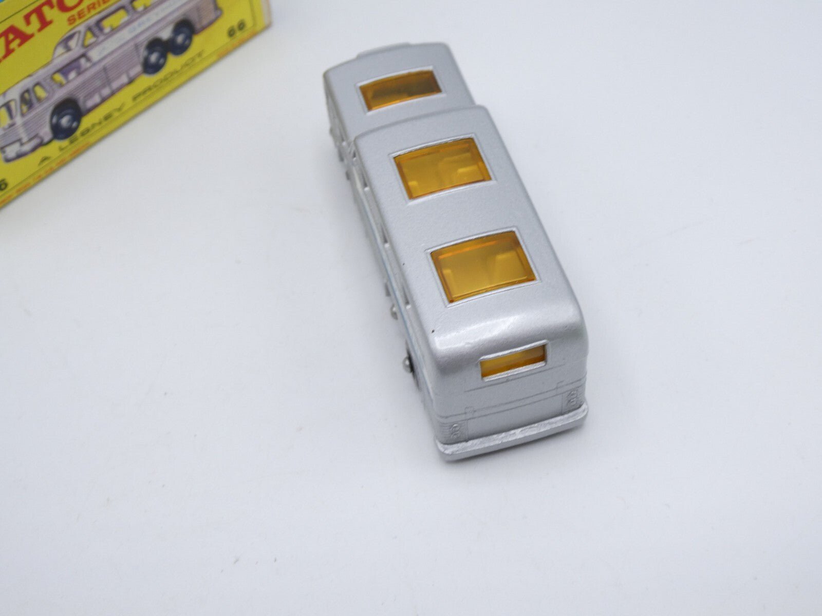 Matchbox Lesney 66 Greyhound Coach - Magic Matchbox