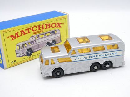 Matchbox Lesney 66 Greyhound Coach - Magic Matchbox