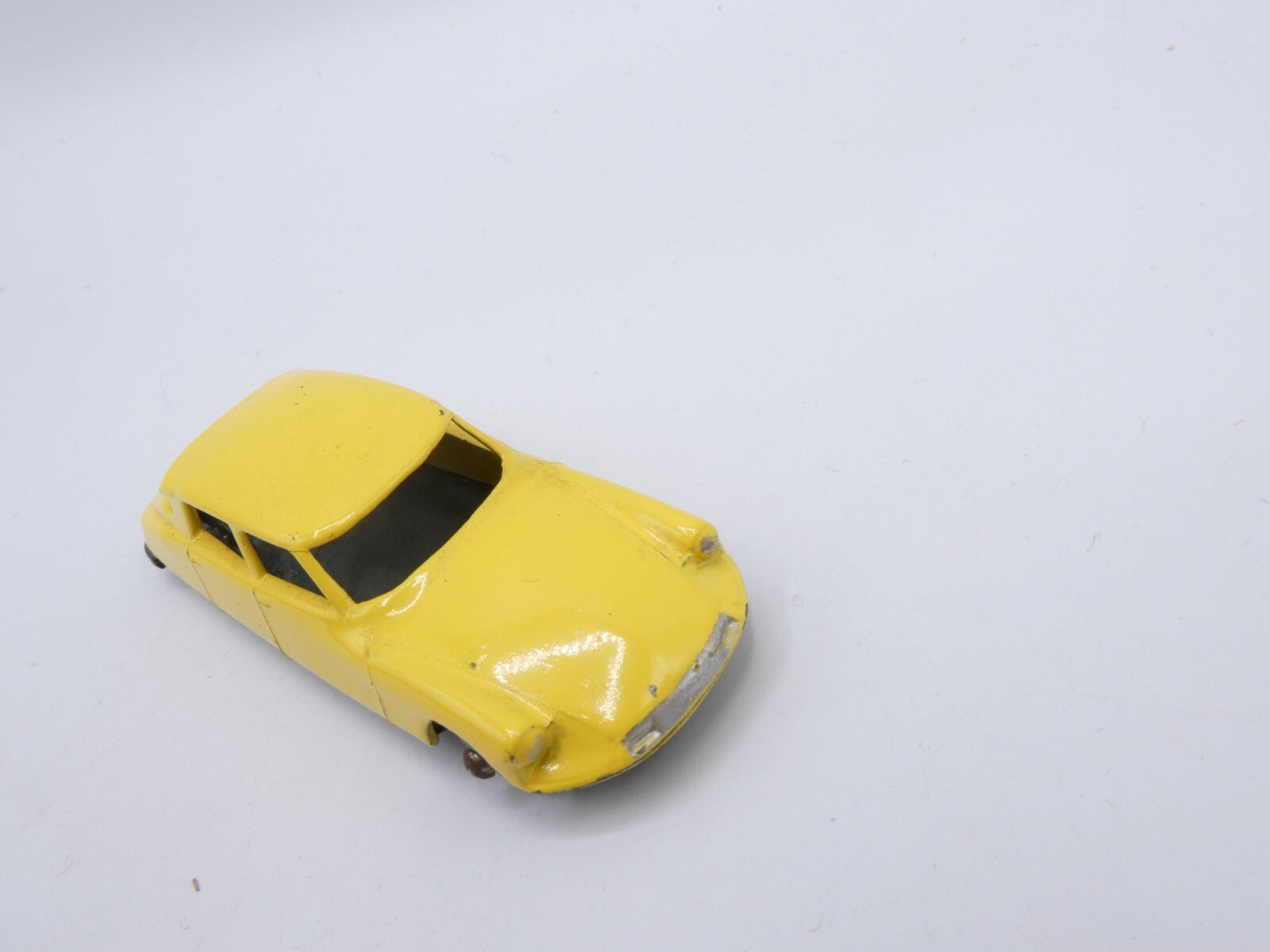 Matchbox Lesney 66a Citroen DS19 GPW SC1 Rare NO DOOR BRACES - Magic Matchbox