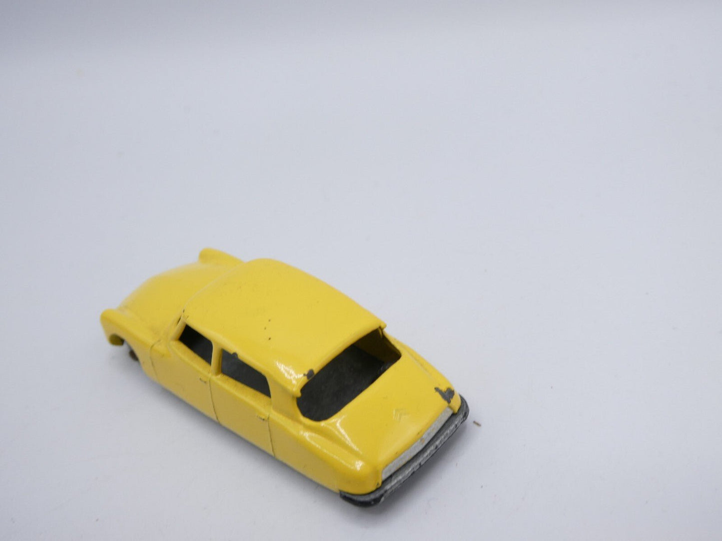 Matchbox Lesney 66a Citroen DS19 GPW SC1 Rare NO DOOR BRACES - Magic Matchbox