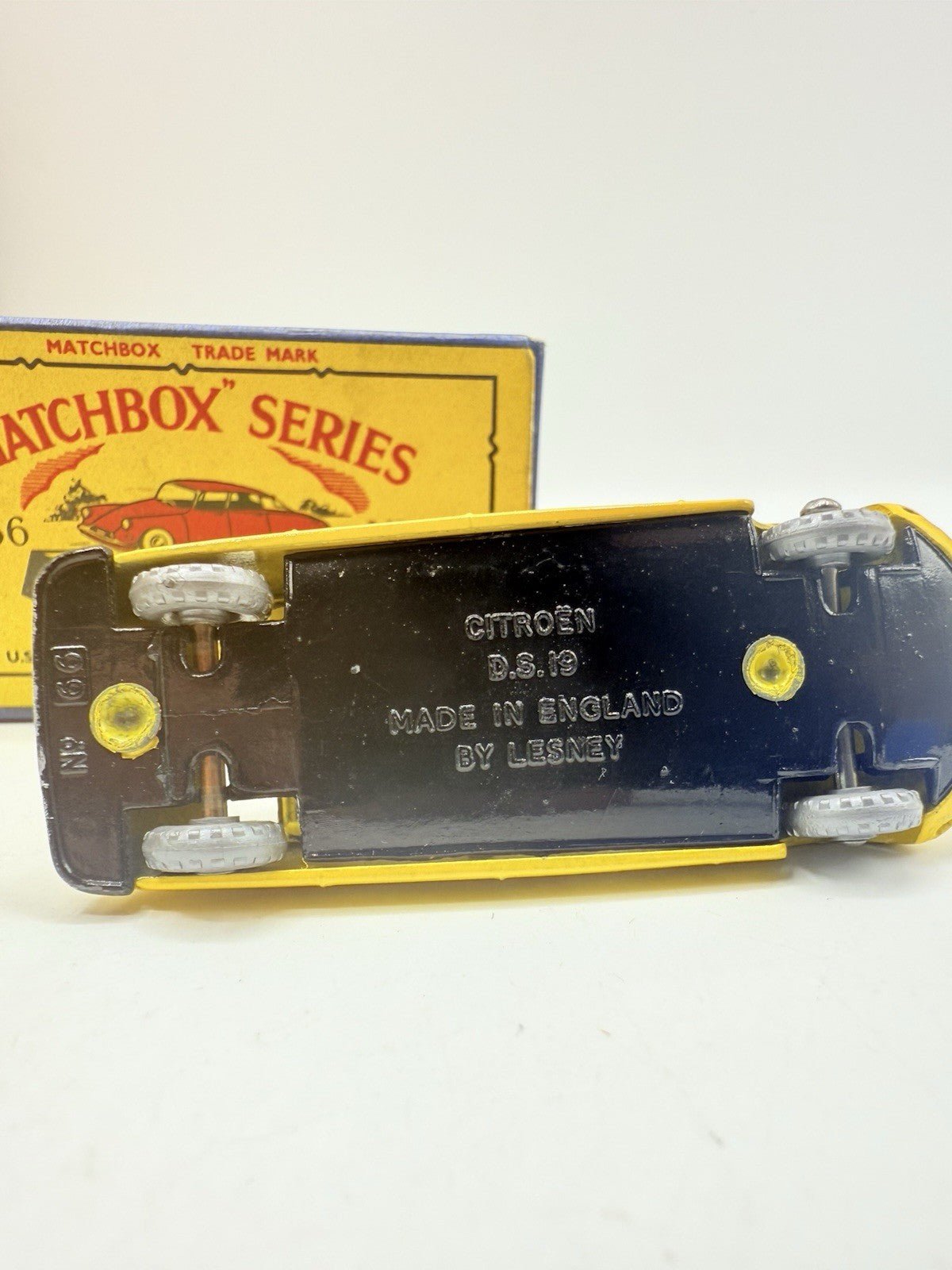 Matchbox Lesney 66a Citroen DS19 RARE SPW - Magic Matchbox