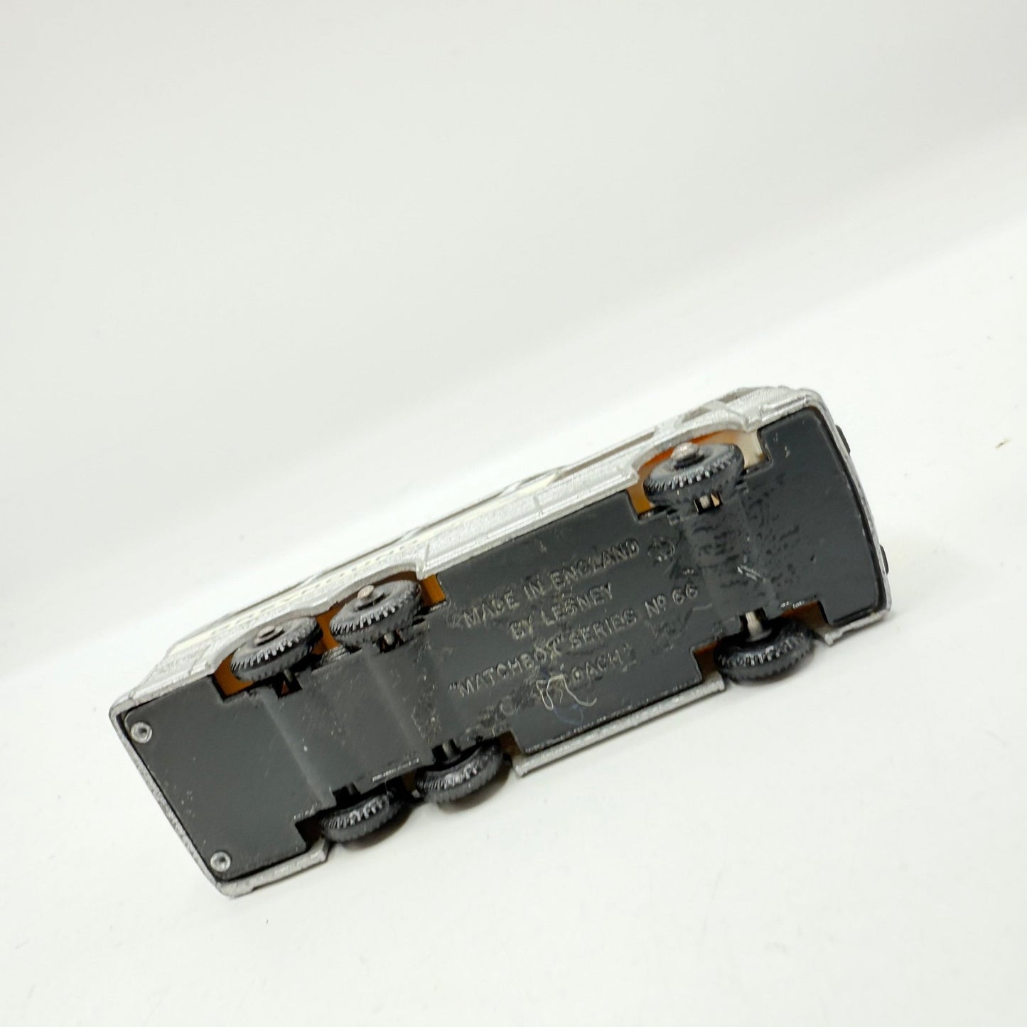 Matchbox Lesney 66c Greyhound Coach - Magic Matchbox