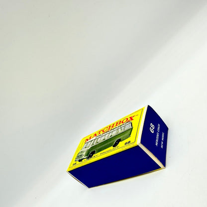 Matchbox Lesney 68b Mercedes Coach - Magic Matchbox