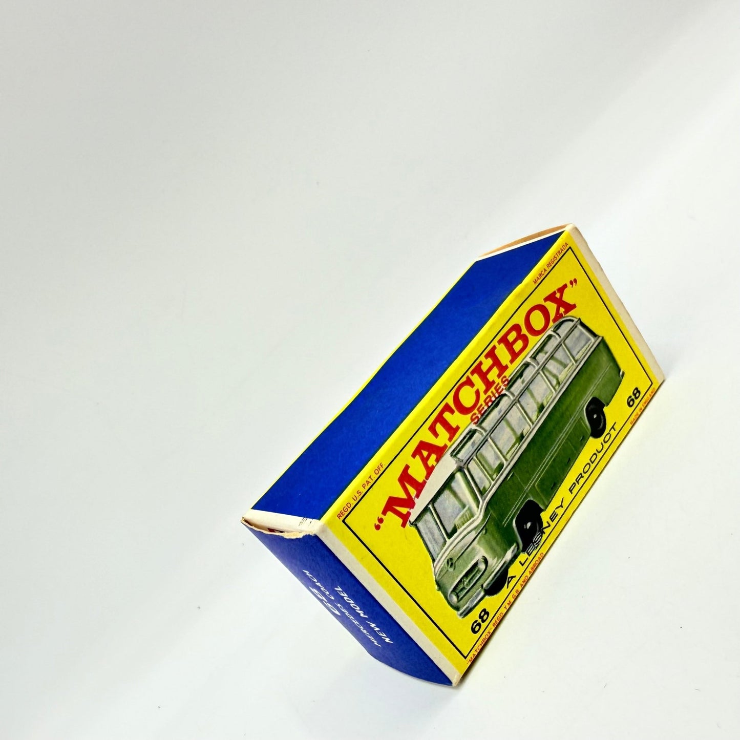 Matchbox Lesney 68b Mercedes Coach - Magic Matchbox