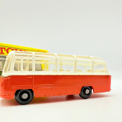 Matchbox Lesney 68b Mercedes Coach - Magic Matchbox