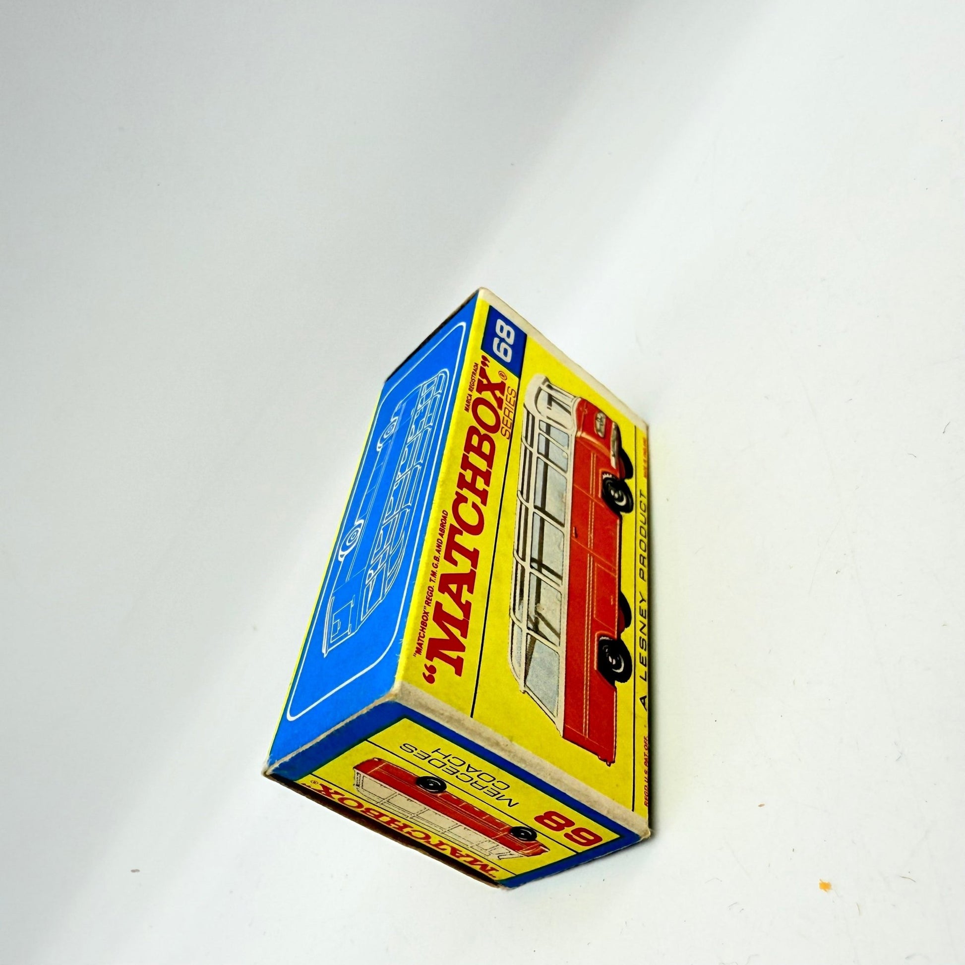 Matchbox Lesney 68b Mercedes Coach - Magic Matchbox