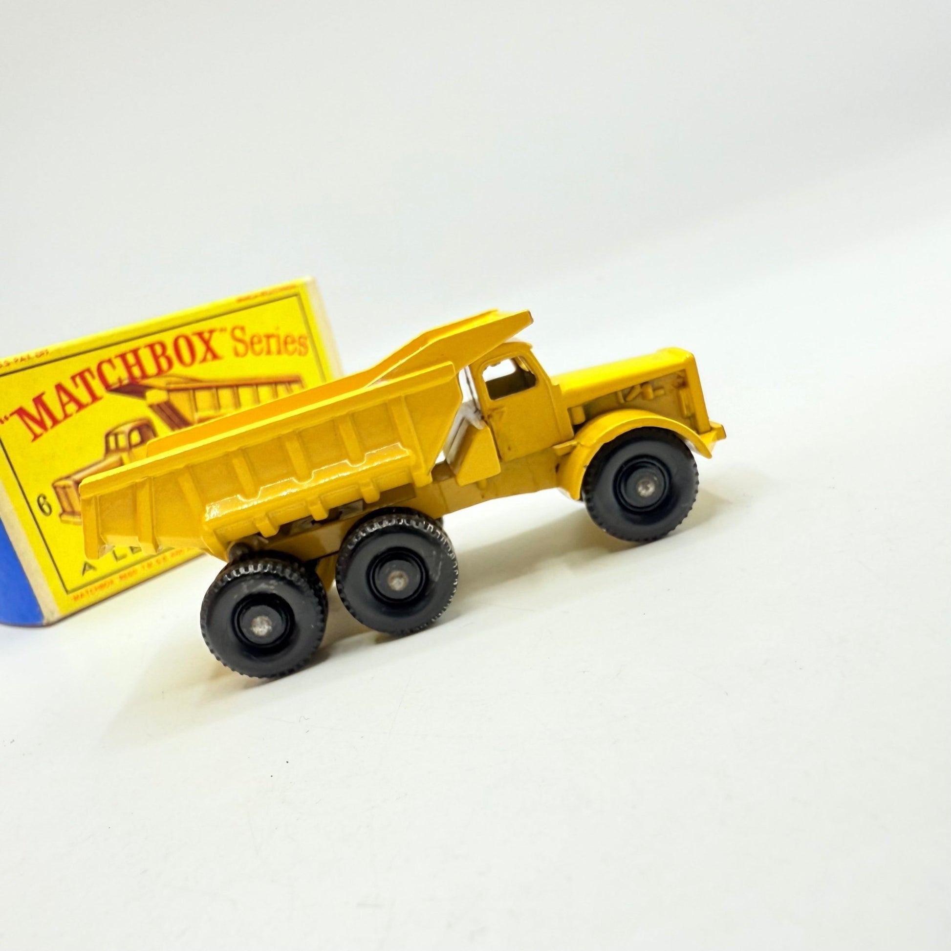 Matchbox Lesney 6c Euclid Dump Truck - Magic Matchbox