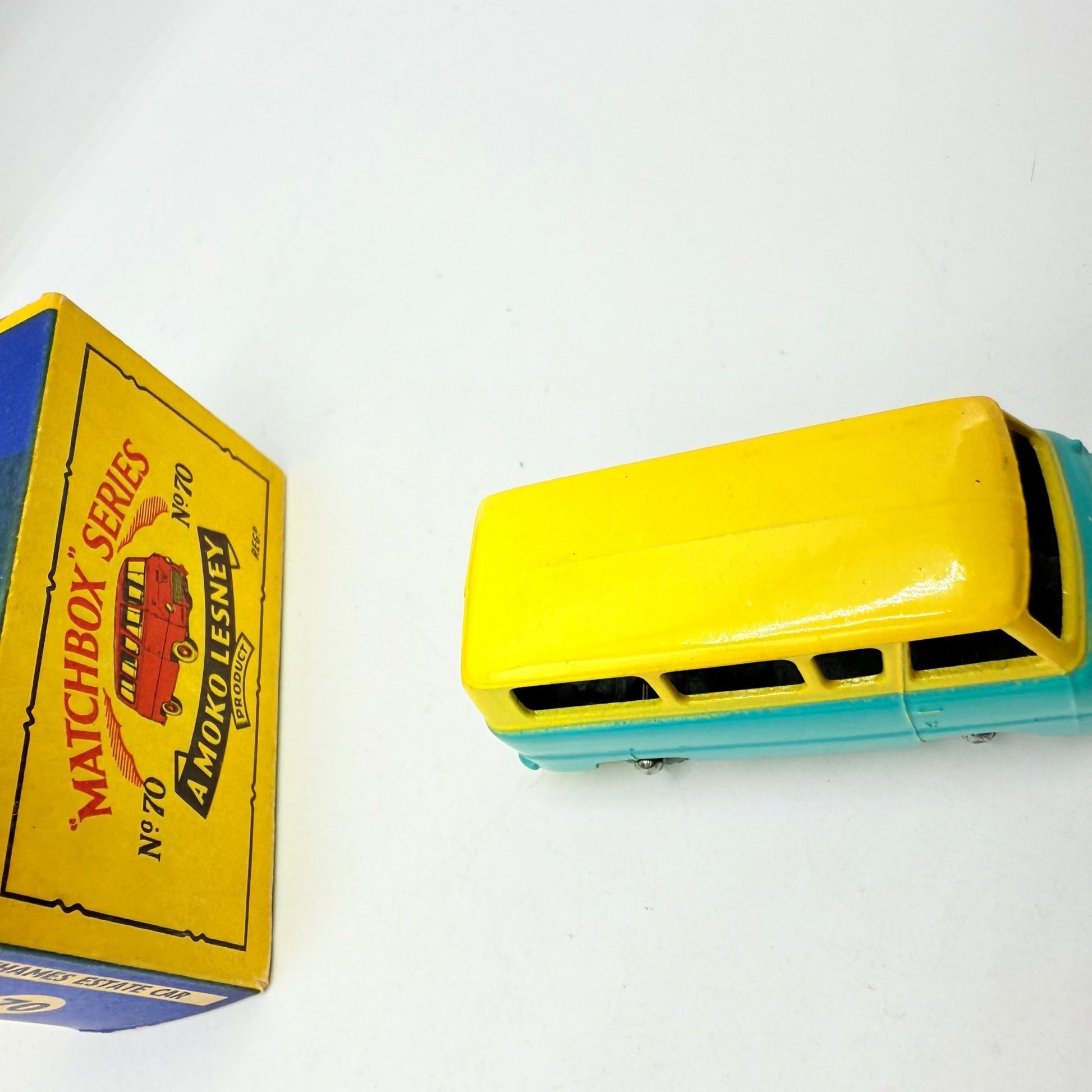 Matchbox Lesney 70a Ford Thames Estate Car GPW - Magic Matchbox