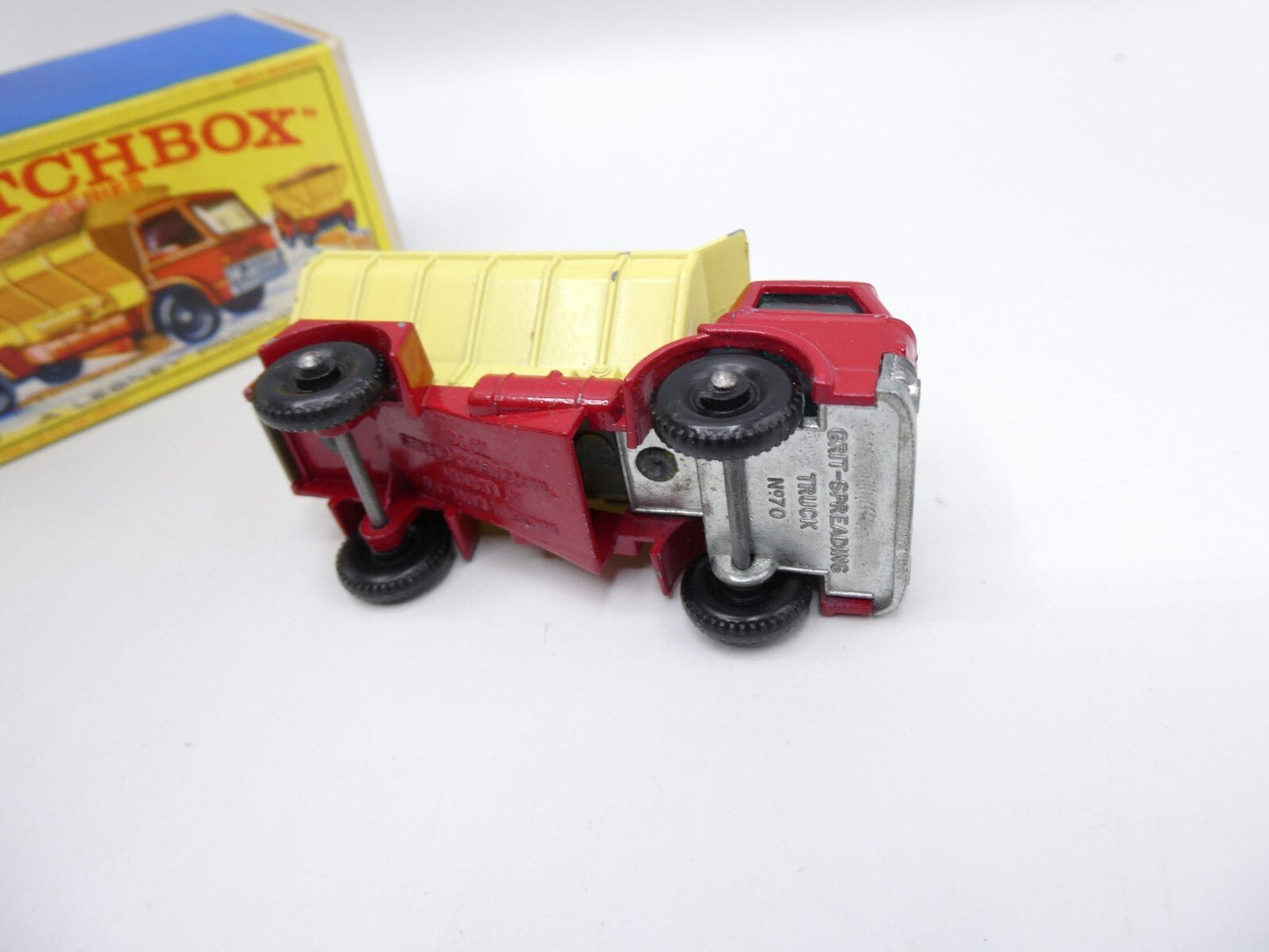 Matchbox Lesney 70b Grit Spreading Truck & Original Box - Magic Matchbox