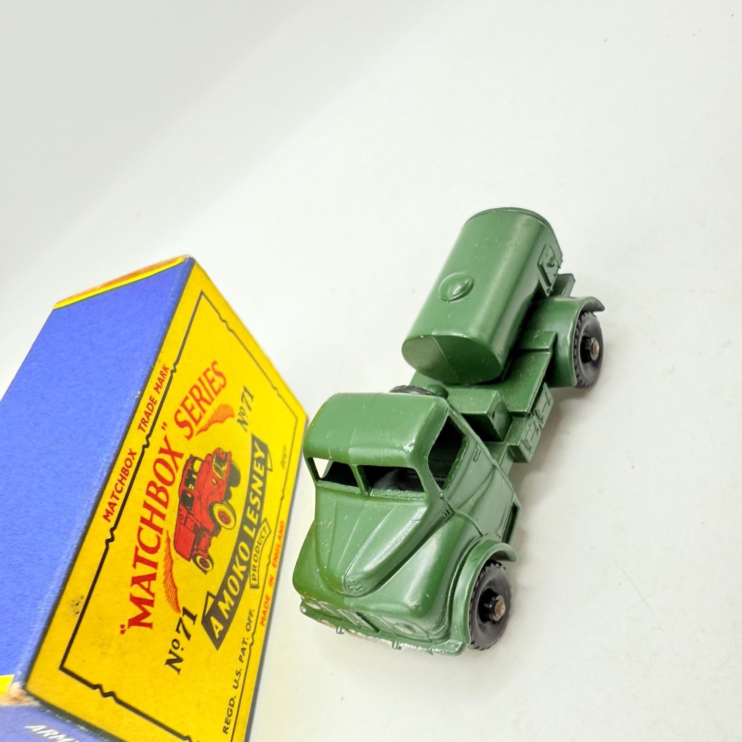 Matchbox Lesney 71a Austin 200 Gallon Water Tanker - Magic Matchbox