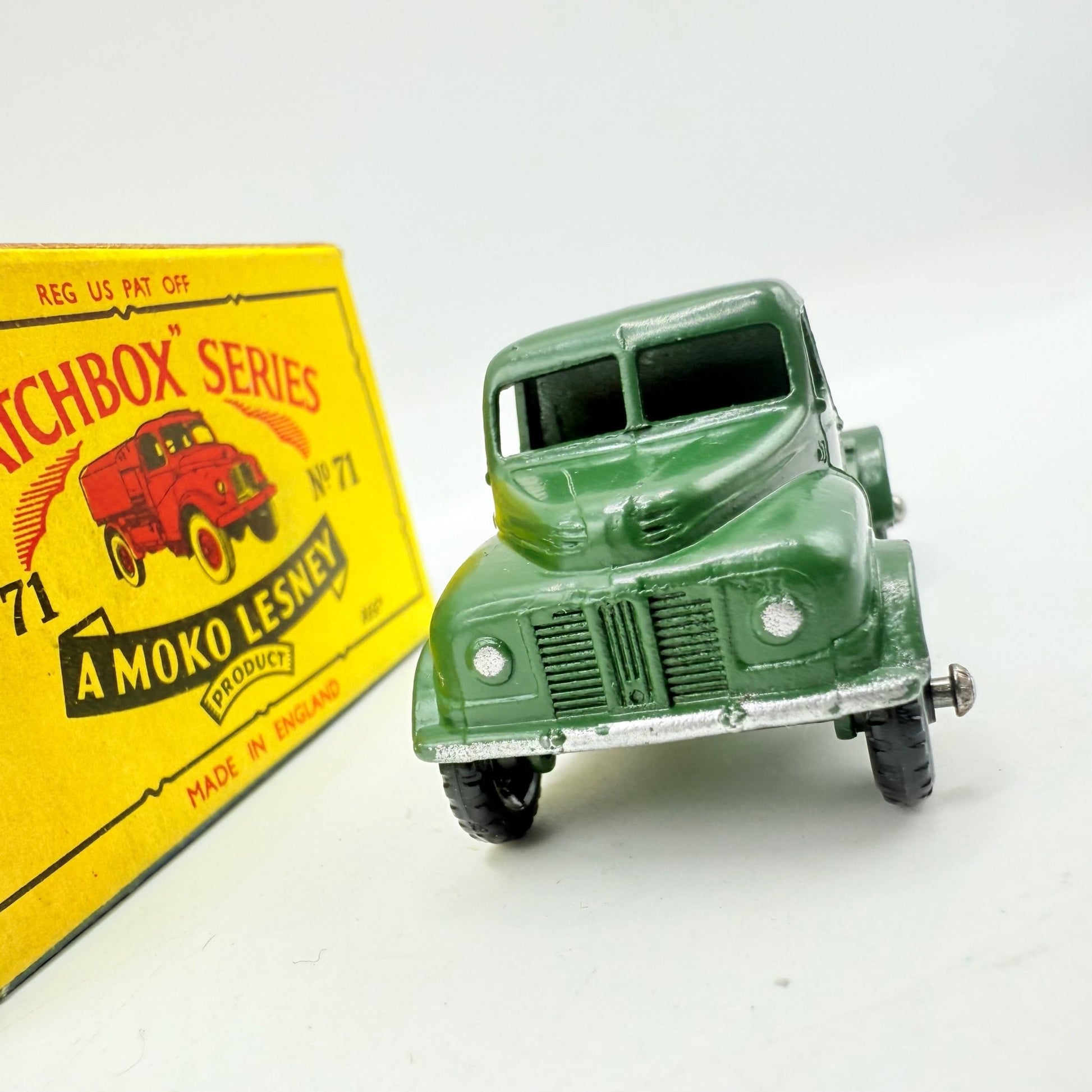 Matchbox Lesney 71a Austin 200 Gallon Water Tanker - Magic Matchbox