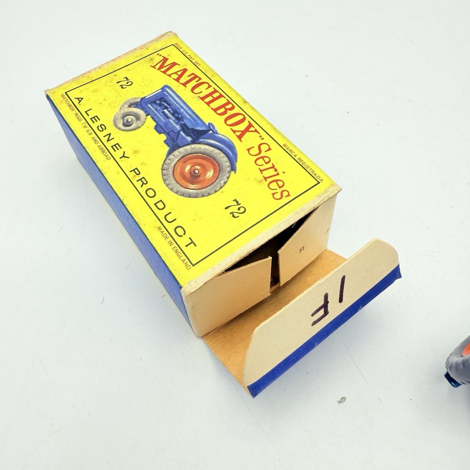 Matchbox Lesney 72a Fordson Tractor Grey Tyres - Magic Matchbox